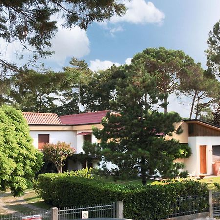 Villa Tre Pini Lignano Sabbiadoro Exterior photo